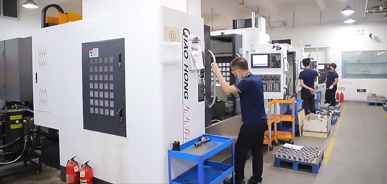 Dongguan Zhongwei Metal Products Co., Ltd lini produksi pabrikan